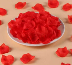 100-Piece Wholesale Artificial Rose Petals for Events