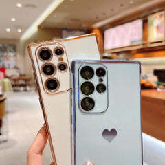 Luxury Heart-Shaped Silicone Phone Case for Galaxy S22