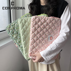 New Style Square Embossed Laptop Inner Pocket for iPad