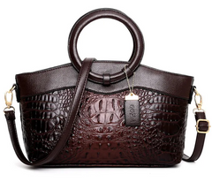 Ring shoulder diagonal bag