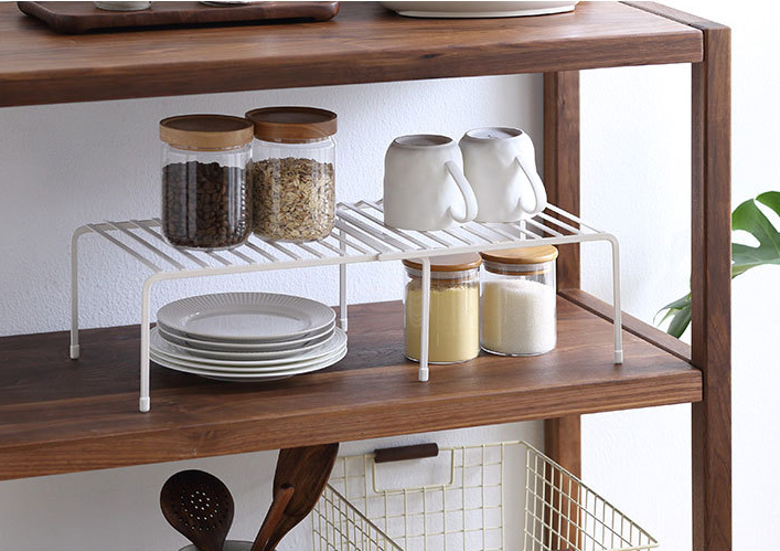 Expandable Kitchen Storage Rack with Multi-Layer Design