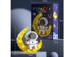 Astronaut Building Blocks