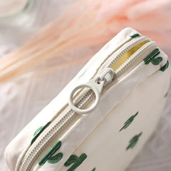 Cartoon Portable Sanitary Napkin Storage Bag (1pc)