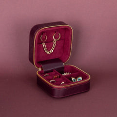 Amanda Leather Jewelry Box, Medium