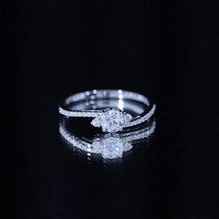 0.9 Carat Lab Grown Diamond Solitaire Engagement Ring With Side Stones