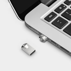 Silver Black Metal USB Flash Drive for Secure File Storage