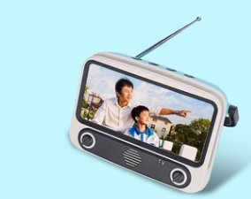 Creative Retro Bluetooth Speaker with Mini Radio and Phone Stand