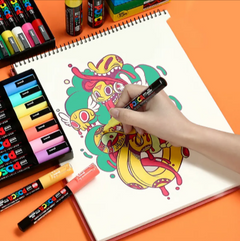 Acrylic Graffiti Pen Set