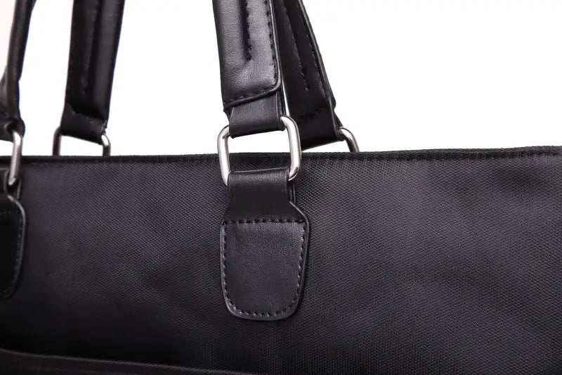 Universal Laptop Bag for Men and Women - Portable Briefcase