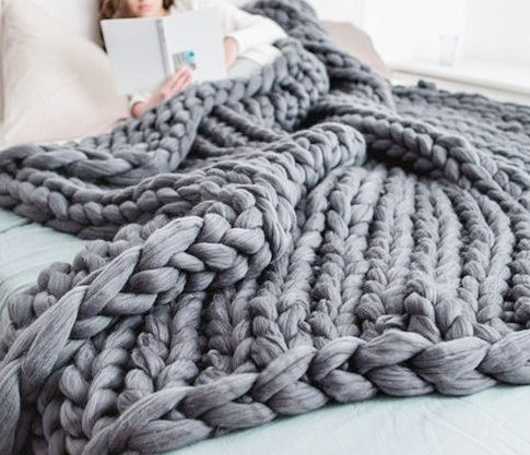 Nordic Thick Wool Hand-Woven Blanket
