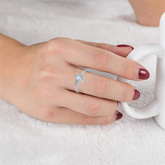 Elegant Women's Natural Moonstone Ring