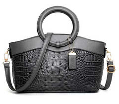 Ring shoulder diagonal bag