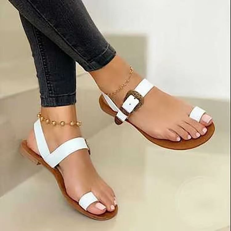Casual Flat Sandals with Toe Buckle