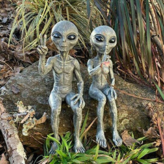 Alien Statue Garden Figurine Set for Indoor/Outdoor Decor
