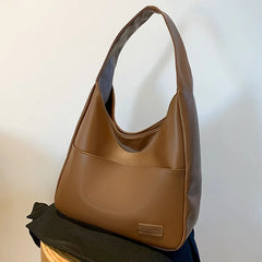 Women's Large Retro Shoulder Bag